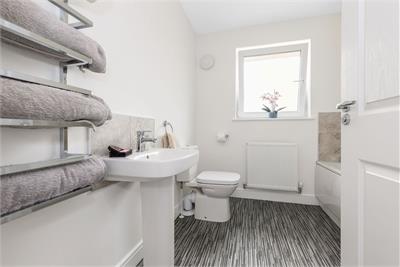 11 Monteith Place, Bilston, EH25 9AE - image 15