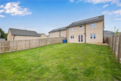 11 Monteith Place, Bilston, EH25 9AE - image 20