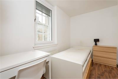2/5 Cowgatehead, Edinburgh, EH1 1JU - image 17
