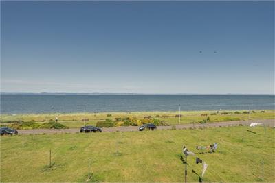 20c Promenade,
Musselburgh,
EH21 6DD - image 3