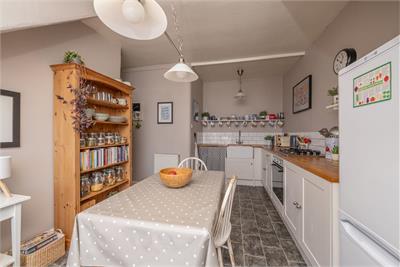 20c Promenade,
Musselburgh,
EH21 6DD - image 10