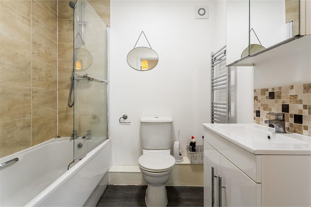 Flat 20,
5 Lochend Park View,
Edinburgh,
EH7 5FB - image 15