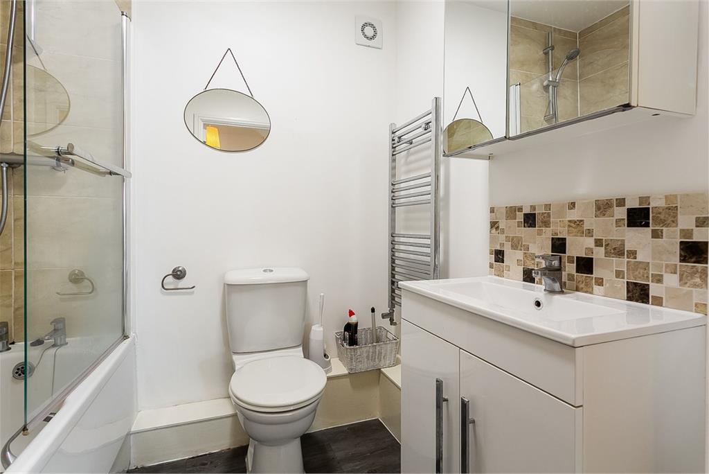 Flat 20,
5 Lochend Park View,
Edinburgh,
EH7 5FB - image 16