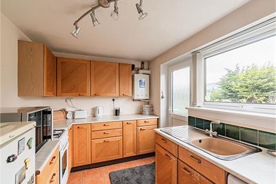 75 Eskhill, Penicuik, EH26 8DD - image 5
