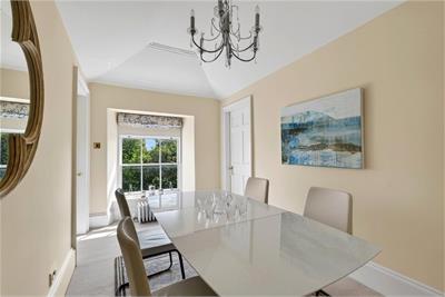 4/4 Great King Street,
New Town,
Edinburgh,
EH3 6QL - image 18
