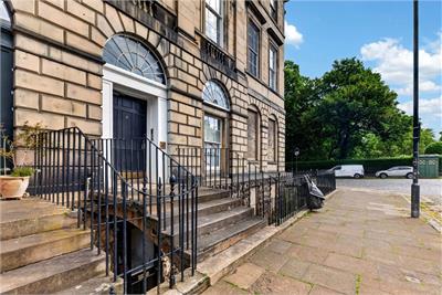 4/4 Great King Street, New Town, Edinburgh, EH3 6QL - image 1
