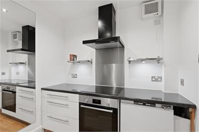 3A/2 Leslie Place, Edinburgh, EH4 1NG - image 4