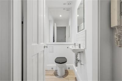 3A/2 Leslie Place, Edinburgh, EH4 1NG - image 8