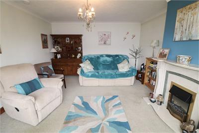 Swallownest, 28 Robb Place, Castle Douglas, DG7 1LW - image 3