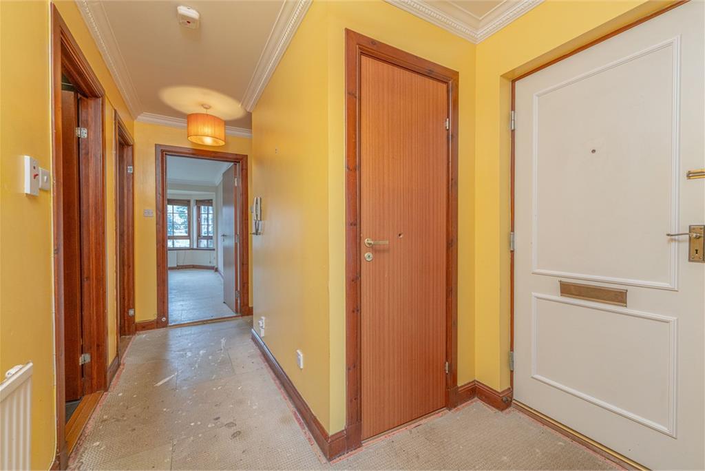 93/8 Orchard Brae Avenue,
Edinburgh,
EH4 2UT - image 17