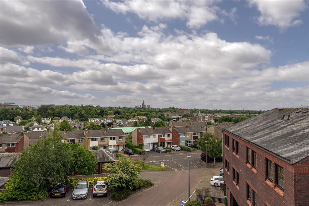 93/8 Orchard Brae Avenue,
Edinburgh,
EH4 2UT - image 19