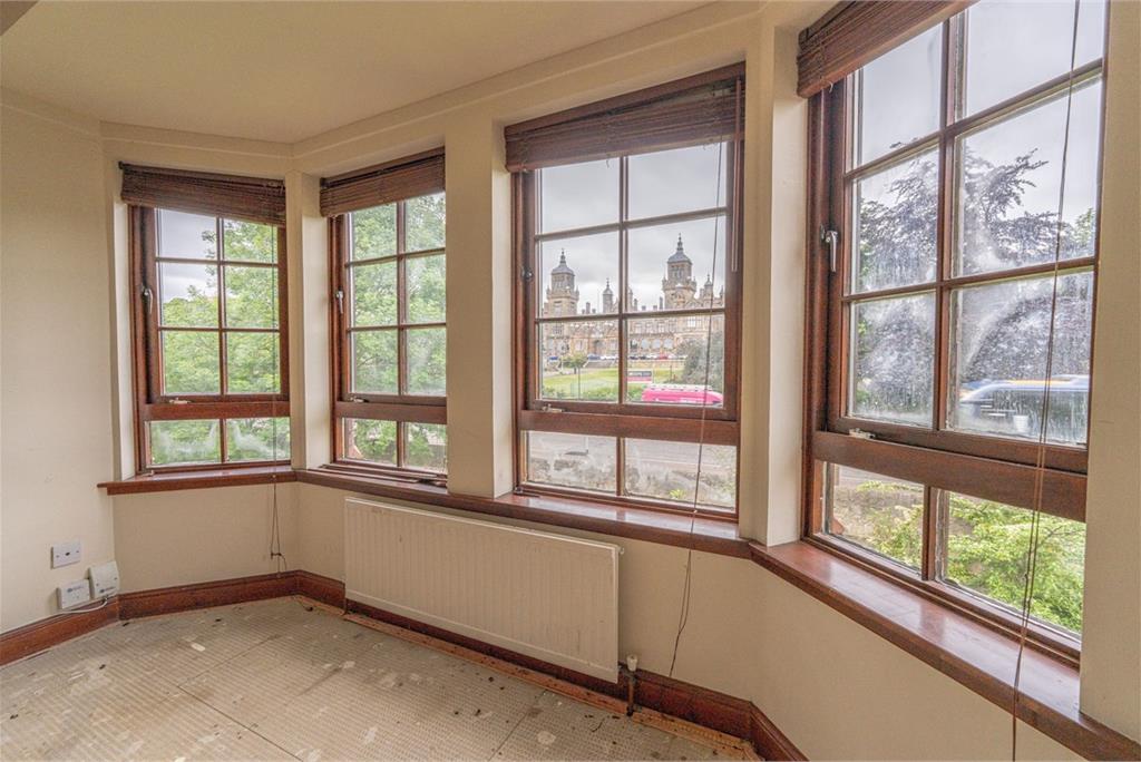 93/8 Orchard Brae Avenue,
Edinburgh,
EH4 2UT - image 4