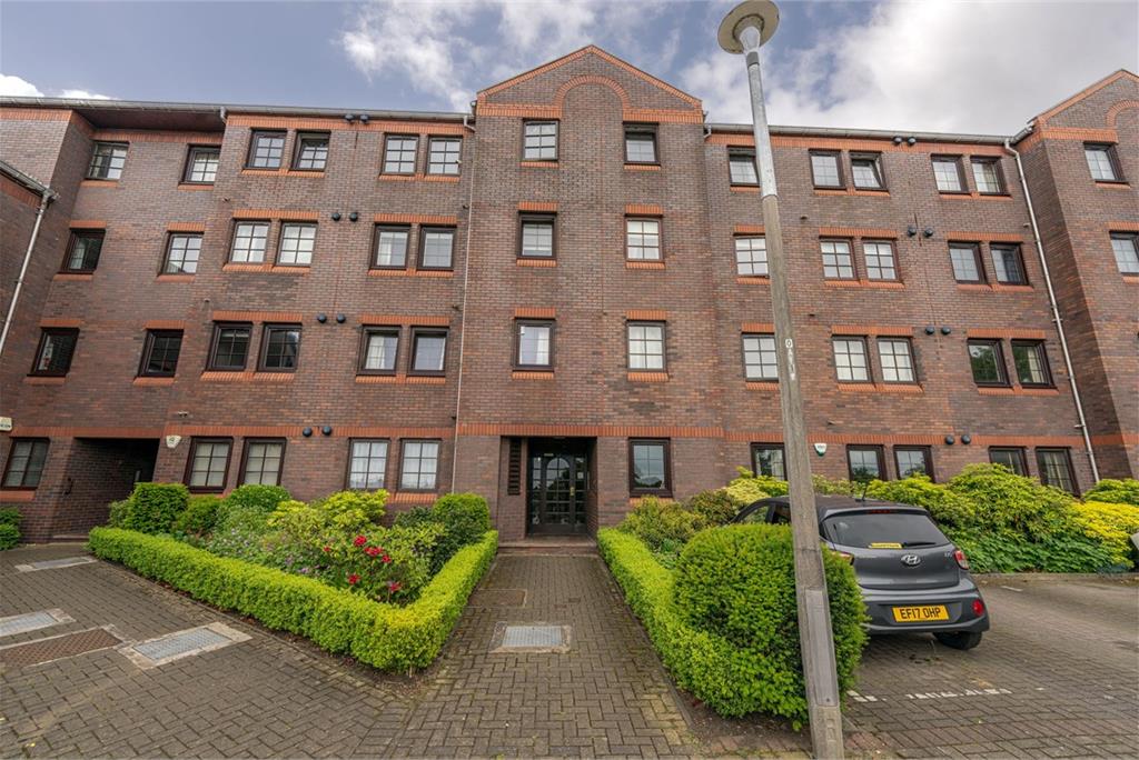 93/8 Orchard Brae Avenue,
Edinburgh,
EH4 2UT - image 1