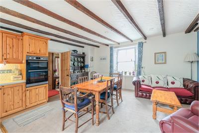 18 Newtown Street,
Duns,
TD11 3DT - image 10
