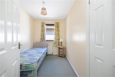 7 Nagle Road,
Kingseat,
Dunfermline,
KY12 0UN - image 13