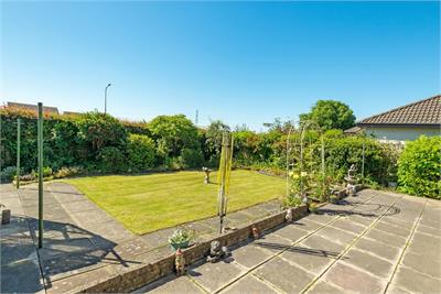 7 Nagle Road,
Kingseat,
Dunfermline,
KY12 0UN - image 17
