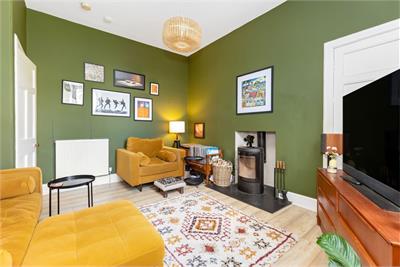 64 Kirkhill Road, Penicuik, EH26 8JF - image 2