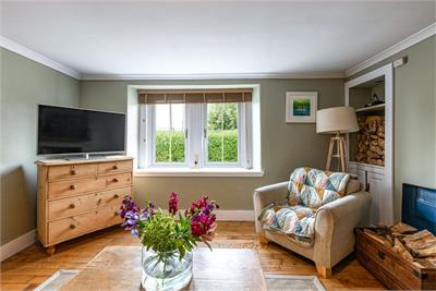 The Cottage, Lilliesleaf, Melrose, TD6 9JB - image 5
