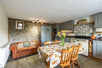 The Cottage, Lilliesleaf, Melrose, TD6 9JB - image 10