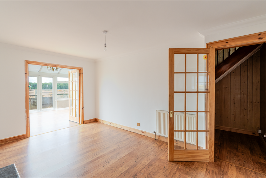 48 Carberry Court, Whitecraig, EH21 8PJ - image 4