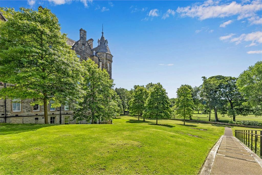 22/5 Simpson Loan, Lauriston, Edinburgh, EH3 9GD - image 12