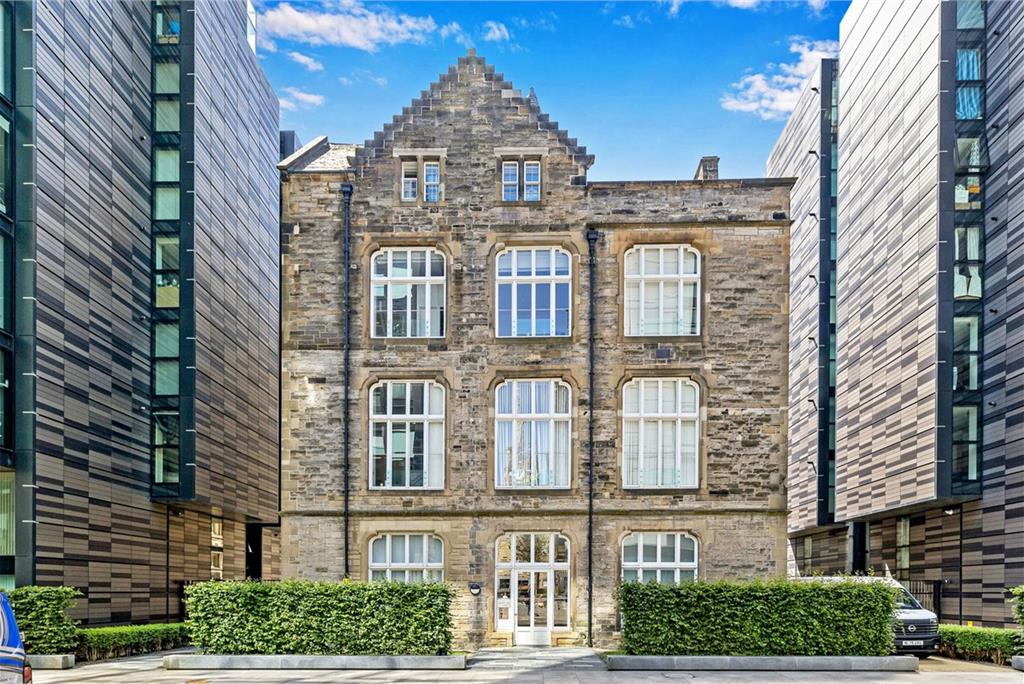 22/5 Simpson Loan, Lauriston, Edinburgh, EH3 9GD - image 1