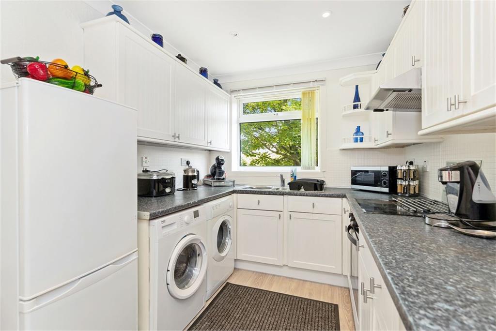 15B, Forrester Park Drive, Corstorphine, Edinburgh, EH12 9AX - image 4