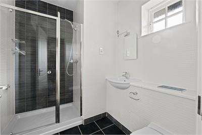 11 Craigerne Drive, Peebles EH45 9HN - image 10