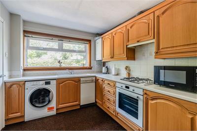 52 Craigmount Bank, Edinburgh, EH4 8HH - image 2