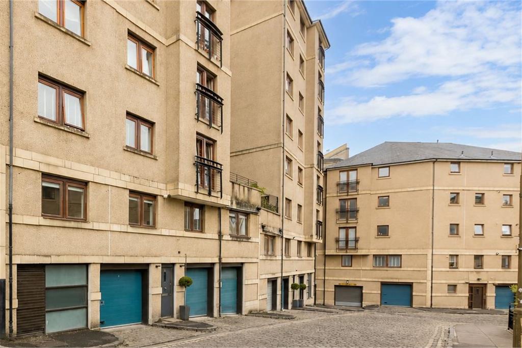 36 West Silvermills Lane, Stockbridge, Edinburgh, EH3 5BD - image 1