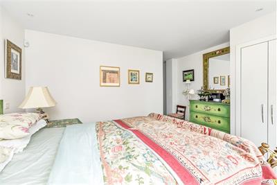 73/1 Logie Green Road, Edinburgh, EH7 4HF - image 13