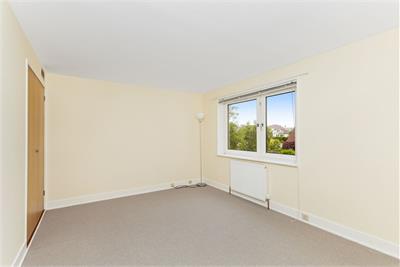 4/10 Succoth Court, EDINBURGH, EH12 6BZ - image 13
