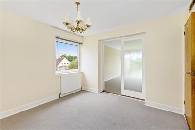 4/10 Succoth Court, EDINBURGH, EH12 6BZ - image 5