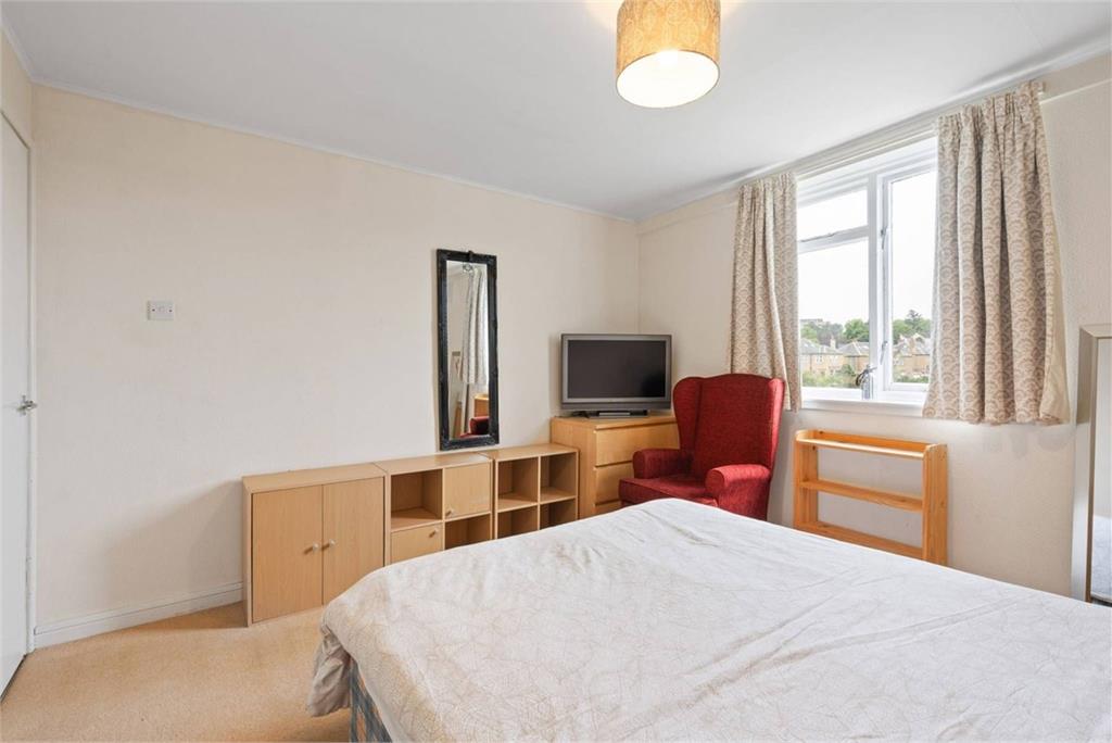 2/11 Maidencraig Court, , Edinburgh, EH4 2BQ - image 14