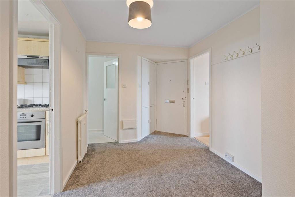 2/11 Maidencraig Court, , Edinburgh, EH4 2BQ - image 16