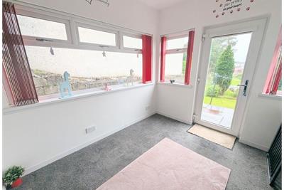 60 High Street, Sanquhar, DG4 6BL - image 12
