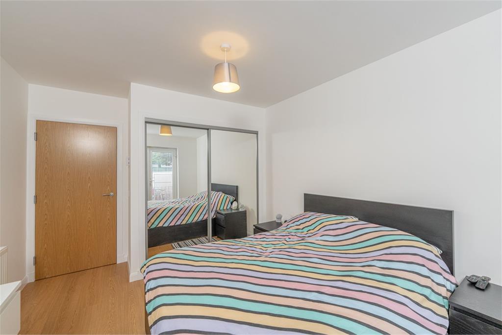 Flat 2,
62 Loaning Road,
Edinburgh,
EH7 6JQ - image 11