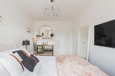 35 Fairley Crescent, Edinburgh, EH12 0BE - image 21