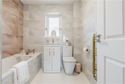 35 Fairley Crescent, Edinburgh, EH12 0BE - image 10