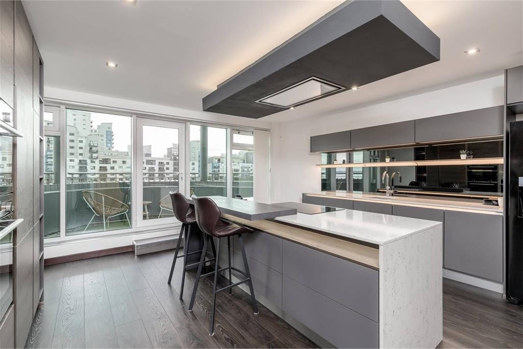 3/11 Western Harbour Breakwater, Edinburgh, EH6 6PA - image 6