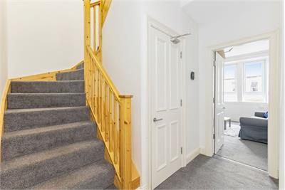 62/7 Temple Park Crescent, Polwarth, Edinburgh, EH11 1HY - image 9