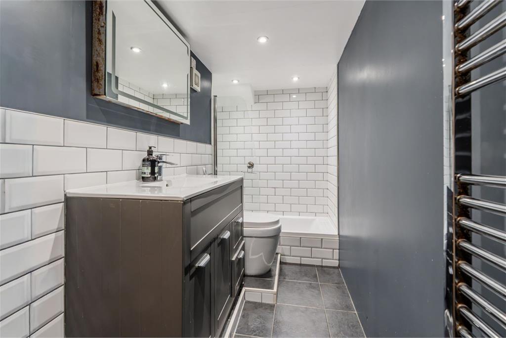 4/1 Links Gardens, Edinburgh, EH6 7JH - image 17