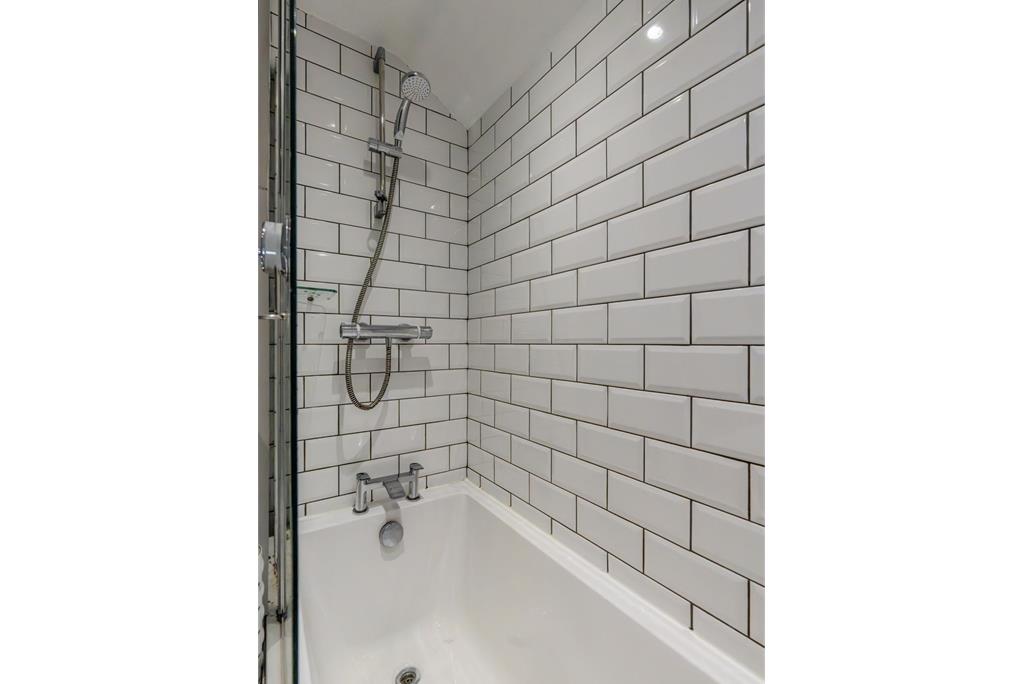 4/1 Links Gardens, Edinburgh, EH6 7JH - image 18