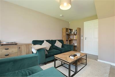 14 Thorne Road, Kirkton Campus, EH54 7GL - image 6