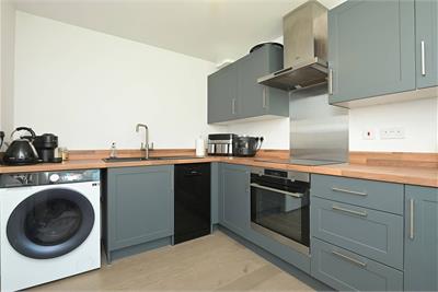 14 Thorne Road, Kirkton Campus, EH54 7GL - image 7