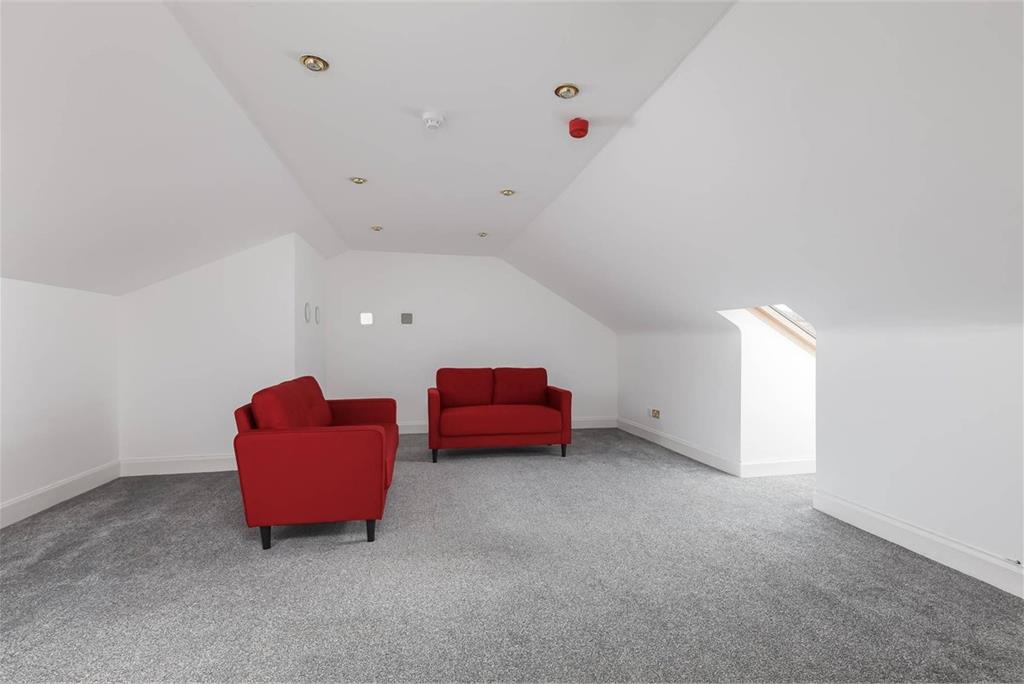 47 (3F2) Polwarth Gardens, Edinburgh, EH11 1LB - image 3