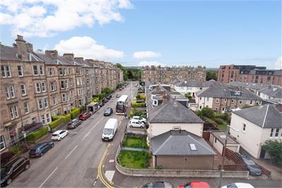 47 (3F2) Polwarth Gardens, Edinburgh, EH11 1LB - image 24