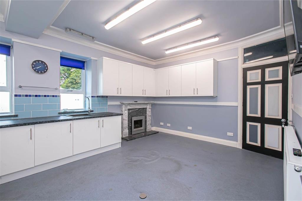 80 Chalmers Street, Dunfermline, KY12 8DG - image 11