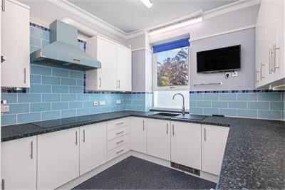 80 Chalmers Street, Dunfermline, KY12 8DG - image 12