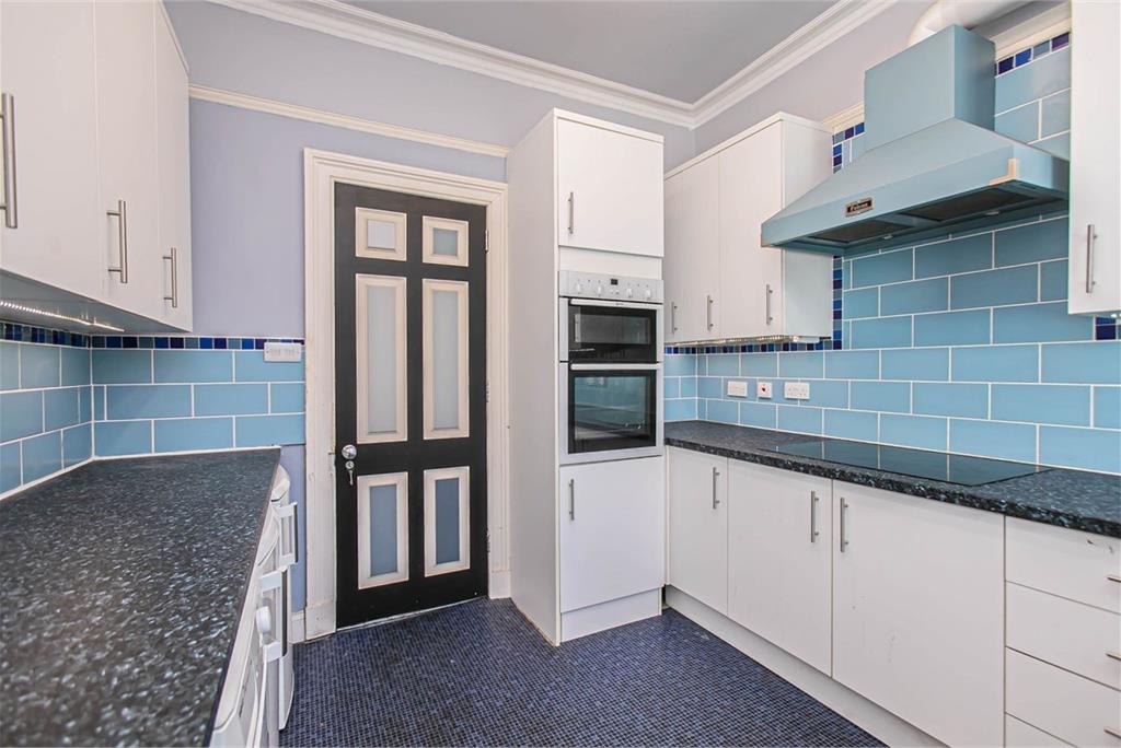 80 Chalmers Street, Dunfermline, KY12 8DG - image 13